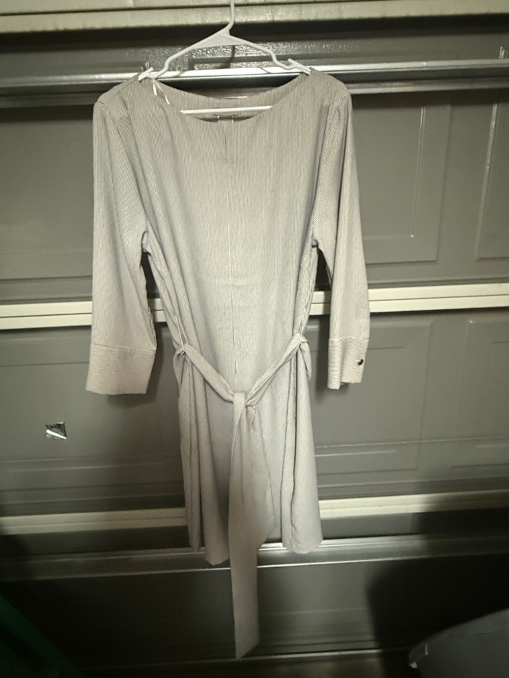 H&M Light Gray Tie-Waist Dress